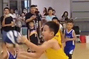 库里全网寻人！当我们模仿库里 究竟应该学习什么？